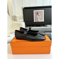 Hermes Low Shoes